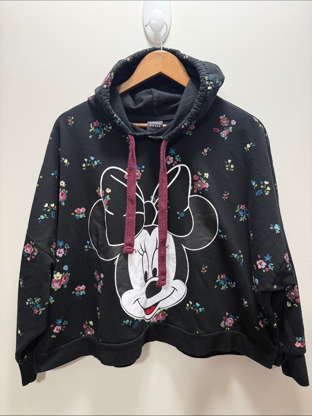 Disney Minnie Mouse Black Floral Hoodie Size 2X (24x31)